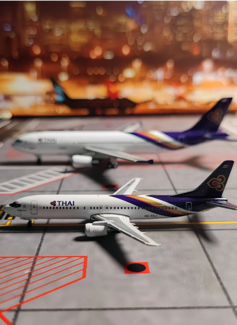 Model Airplane Plastic - New 1/200 Scale A350-900 Thailand THA/