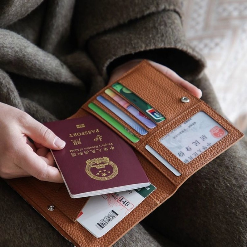 Leather Passport Holder Covers - Card Top Loader บทวิจารณ์และราคา