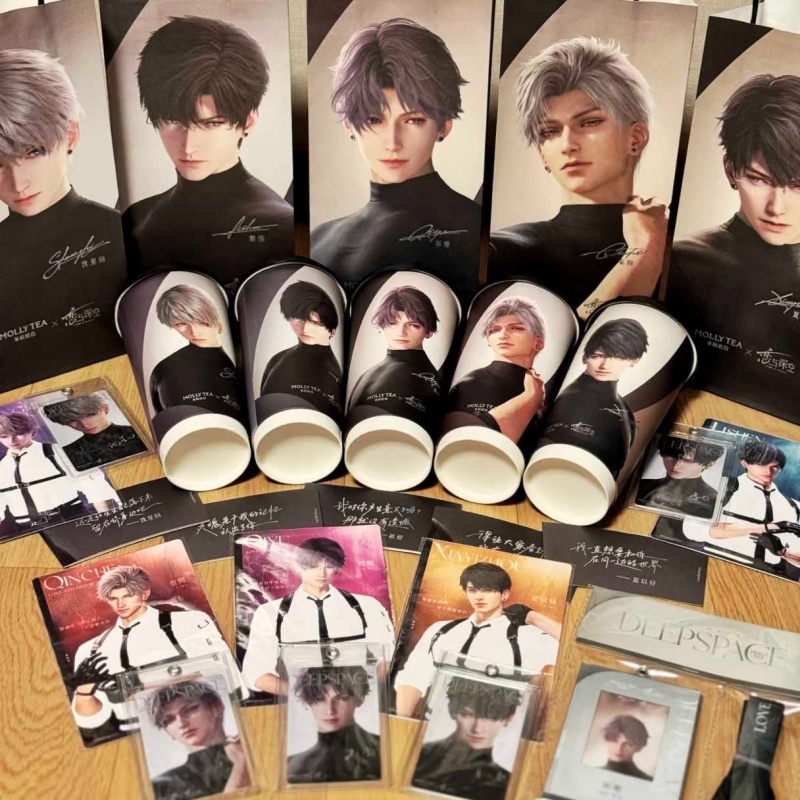 Co-Branded Love And Deepspace  - Card Penny Sleeve บทวิจารณ์และราคา