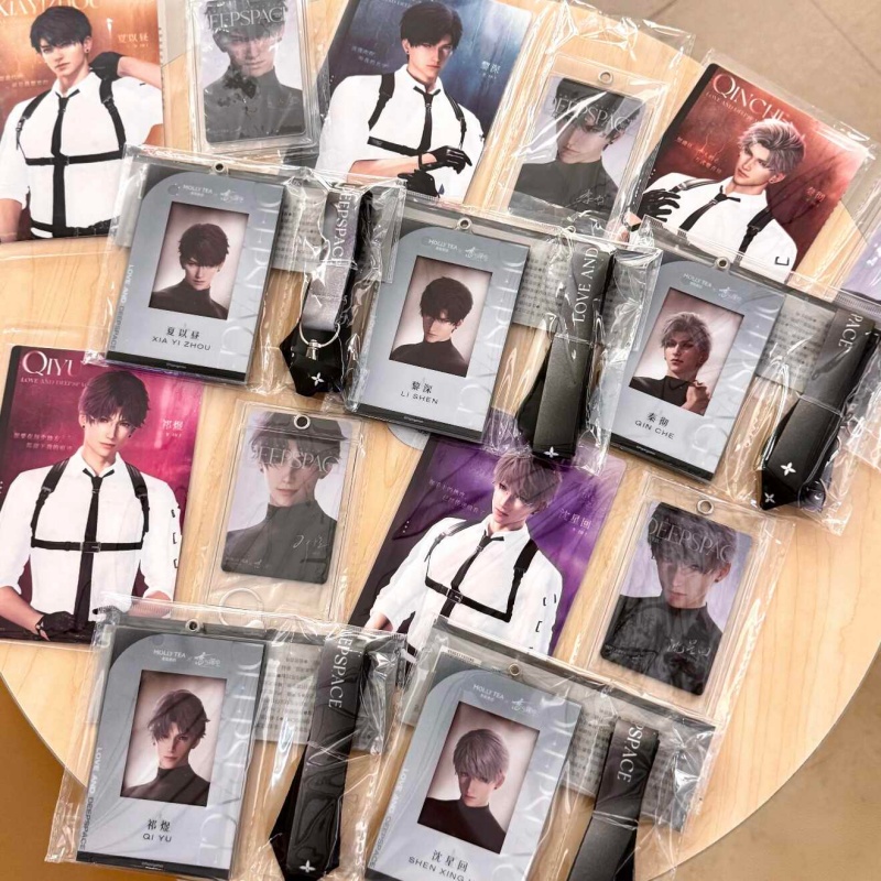 Co-Branded Love And Deepspace  - Card Penny Sleeve บทวิจารณ์และราคา