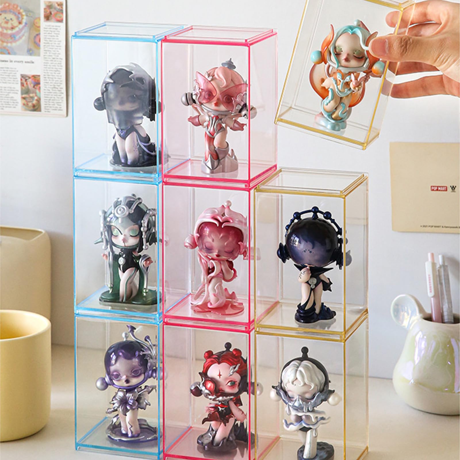 Acrylic Display Case Colorful  - Pop Display Shelf บทวิจารณ์และราคา