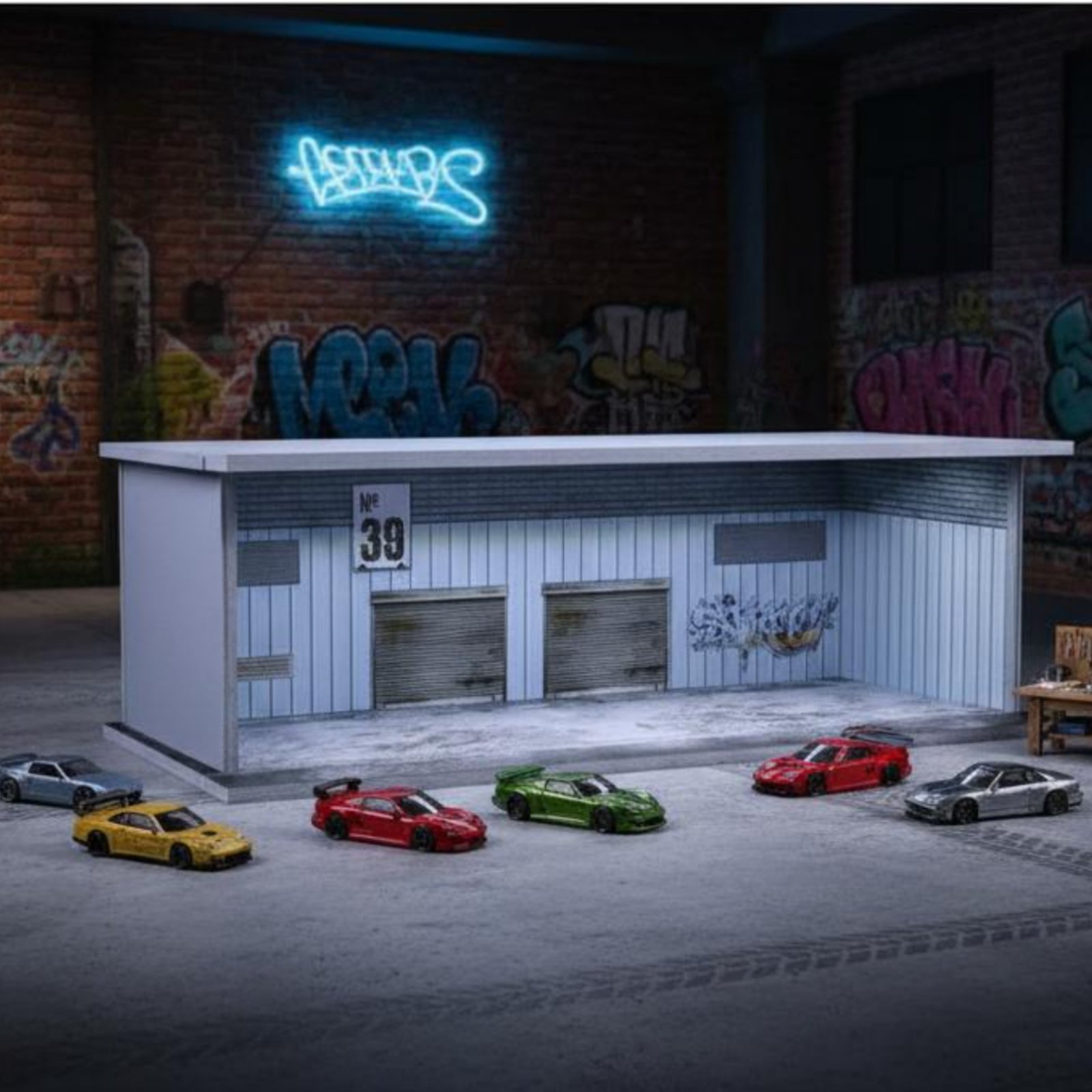 Graffiti Parking Garage Displa - Display Case Acrylic บทวิจารณ์และราคา